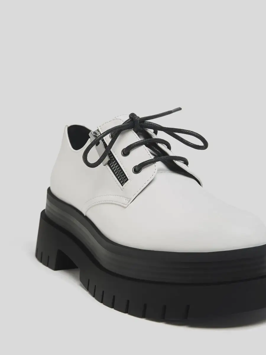 Bershka Лоферы